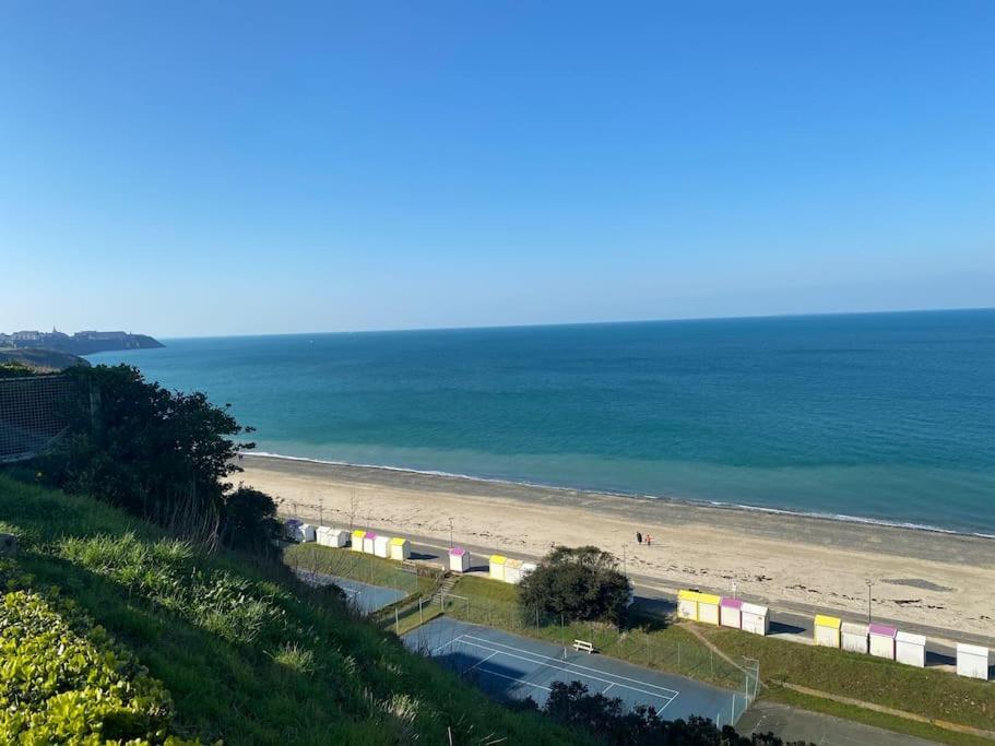 Appartement F1, Refait A Neuf, 150M De La Plage Donville-les-Bains Dış mekan fotoğraf