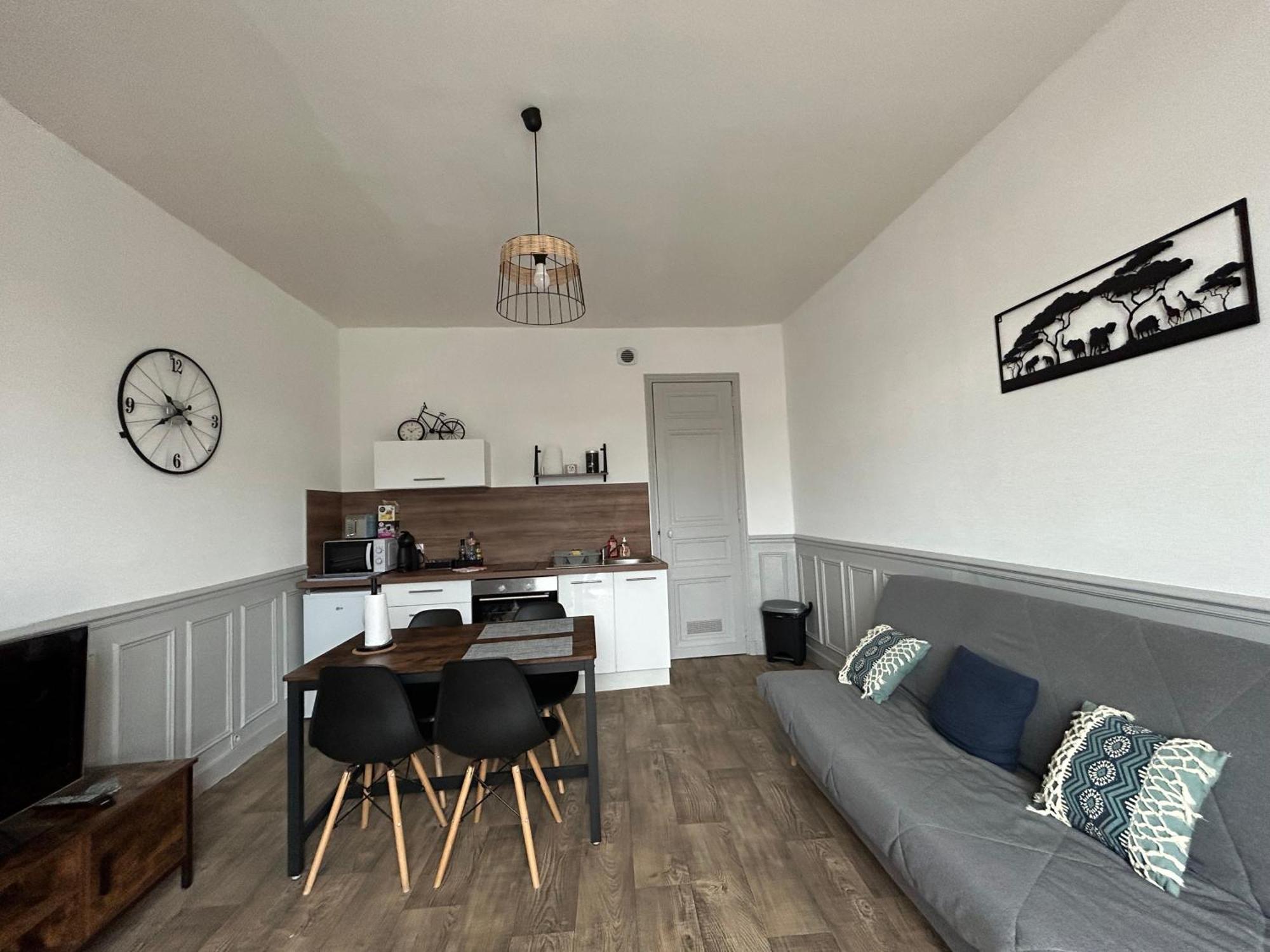 Appartement F1, Refait A Neuf, 150M De La Plage Donville-les-Bains Dış mekan fotoğraf